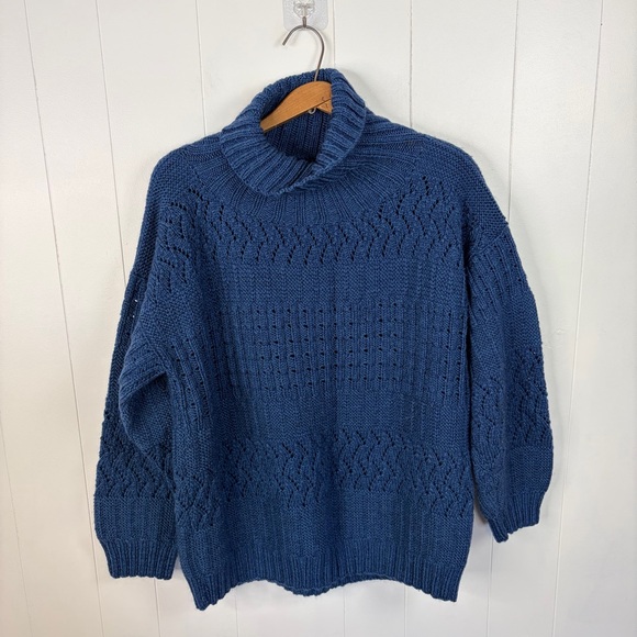 Vintage Blue Chunky Knit Turtleneck Sweater Womens Oversized Cottagecore 90s - Picture 4 of 9